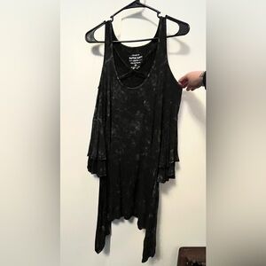 Black Tie-Dye Cold Shoulder Shark Bite Top